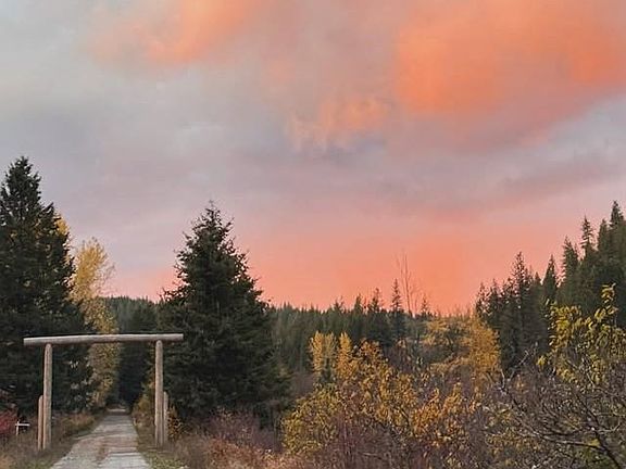 2nd image of 8XX Little Spokane River Rd
