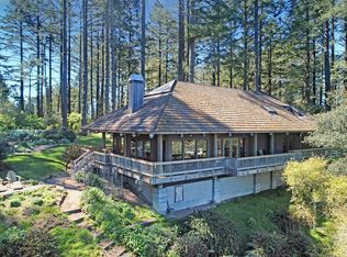 58 Drakes Beach Rd, Inverness, CA 94937