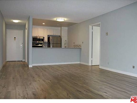 3rd image of 2130 Fair Park Ave APT 305