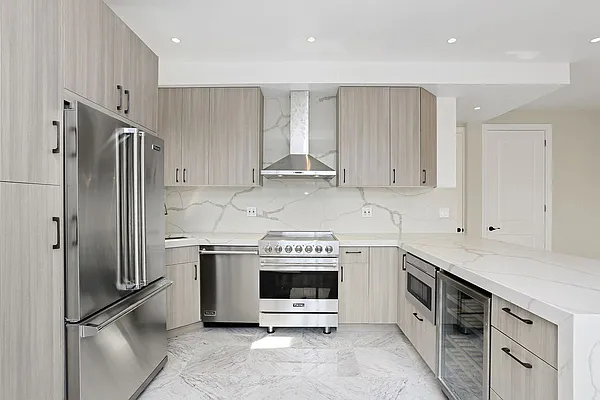 Rented by Compass | media 11