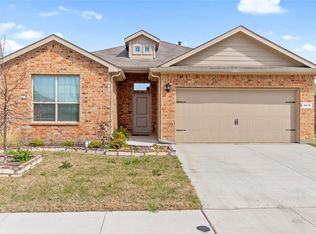 9616 Hickory Knob Dr, Fort Worth, TX 76108