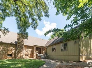 854 E 1259th Rd, Lawrence, KS 66047