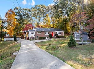 708 Dogwood Dr, Lincolnton, NC 28092