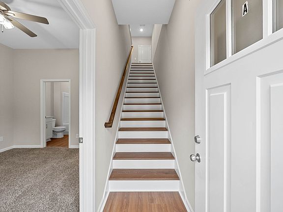 4th image of 329 Cedar Ct #A