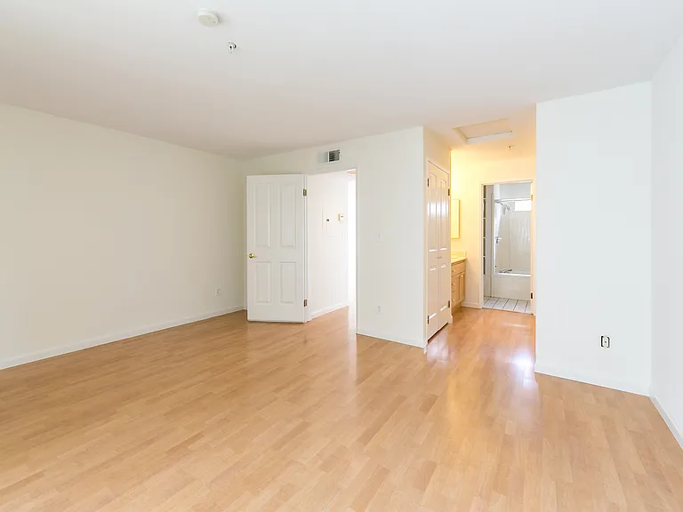3855 Carter Dr #303 — Photo 10