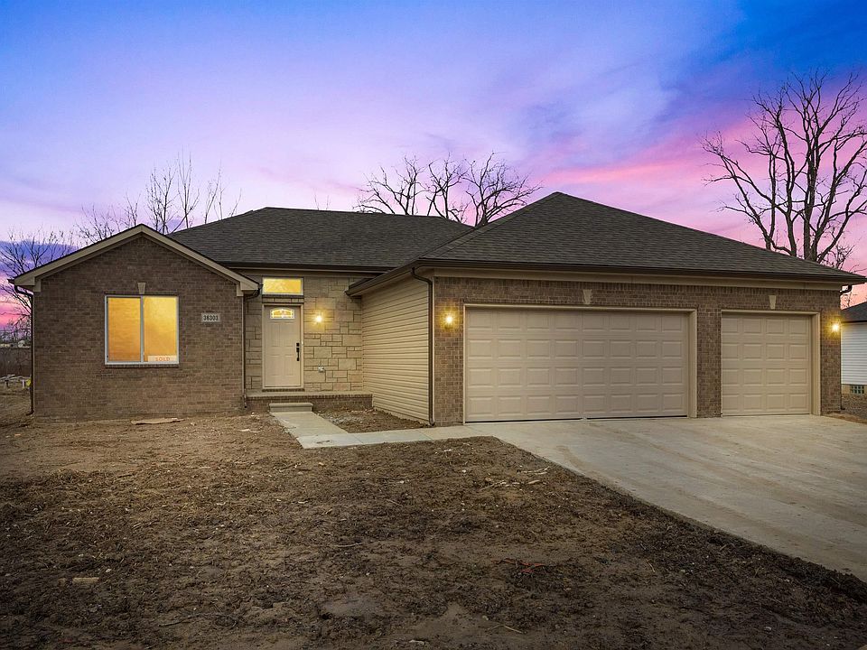 1st image of 36303 Egan Dr