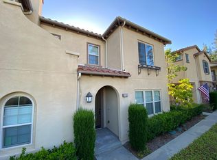 978 N Sweetbriar Ln #B, Azusa, CA 91702