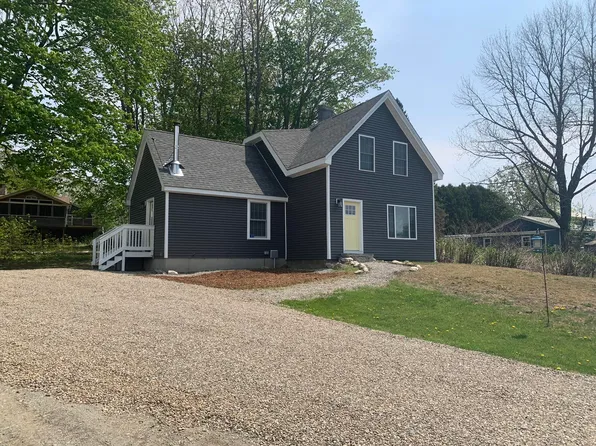 41 Pine Street, Bucksport, ME 04416