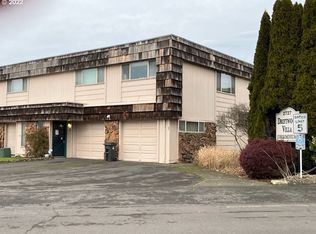 2727 Gateway St APT 2, Springfield, OR 97477