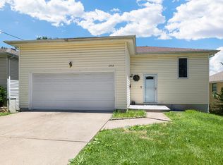 1252 S New Ave, Springfield, MO 65807