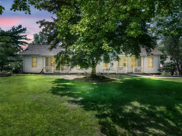 2250 Claus Rd, Vermilion, OH 44089