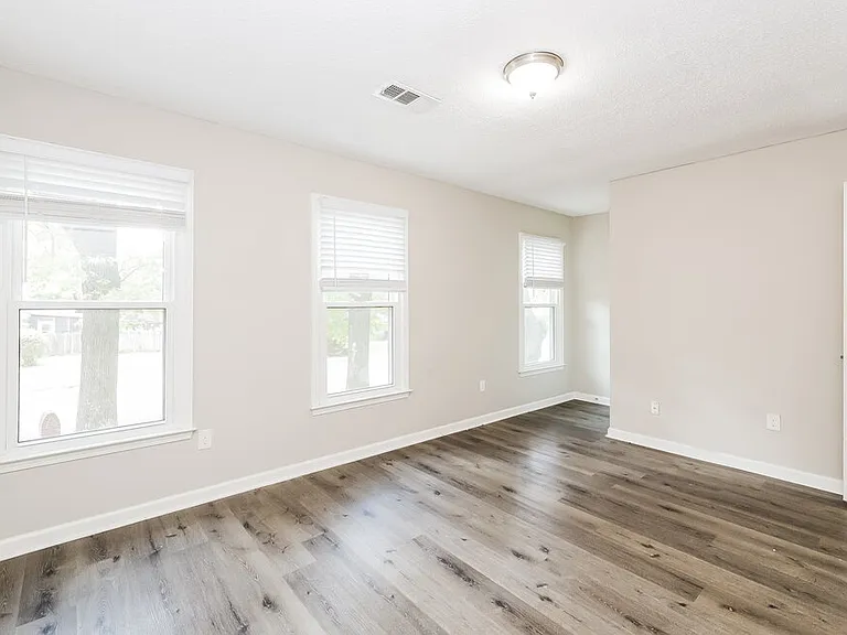 4924 W Hedgewall Cir — Photo 15