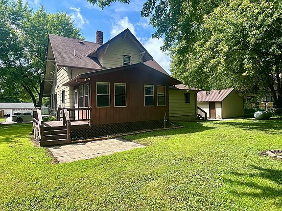 4th image of this home