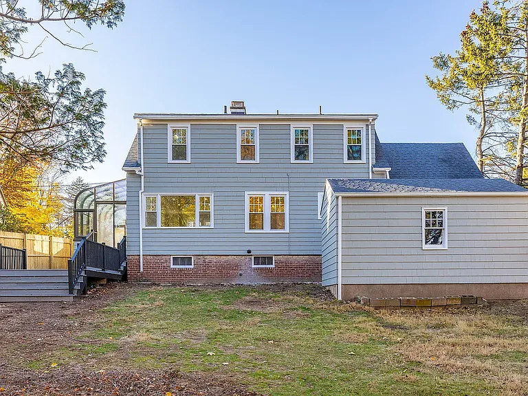 51 Hepburn Rd — Photo 16