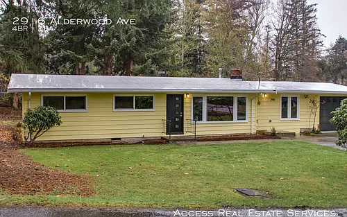 2916 Alderwood Ave Photo 1