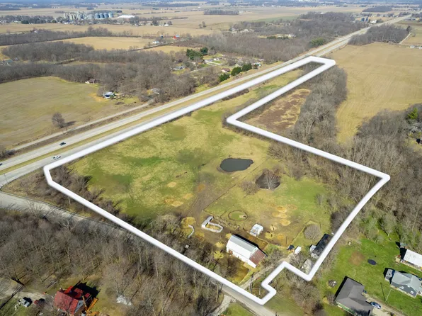 940 E Luray Rd, Springport, IN 47386