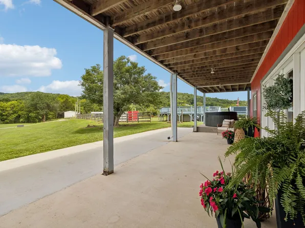 177 Spurlock Ln #&-157, Hickman, TN 38567