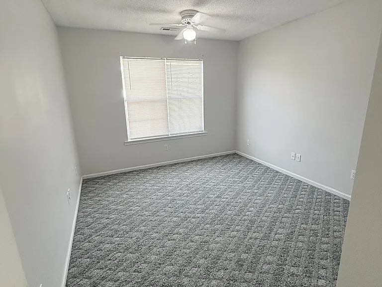 1132 Lancelot Ln — Photo 20