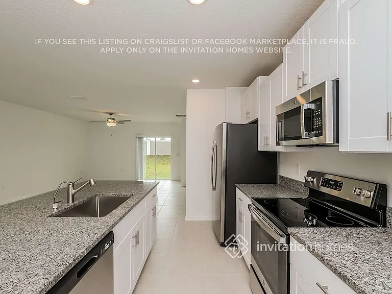 11078 Radiant Shore Loop — Photo 7