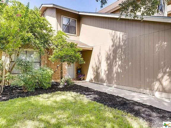 4th image of 3322 Falcon Grove Dr
