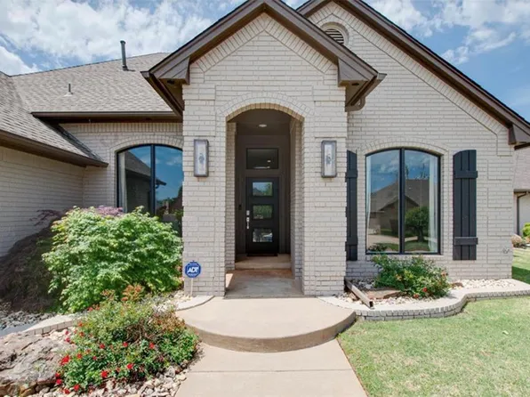 12101 Maple Ridge Rd, Oklahoma City, OK 73120