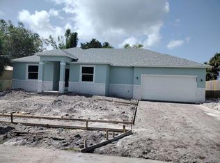 662 NE Waverly Ter, Jensen Beach, FL 34957
