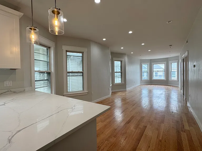 57 Falcon St #2 — Photo 6