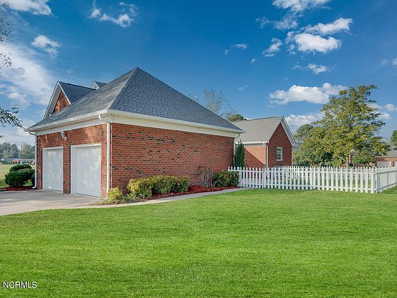 4th image of 3885 Butts Lane