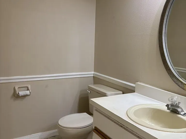 4864 Spring Run Ave — Photo 13