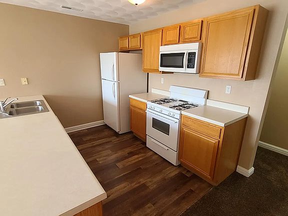 5th image of 10305 Metalmark Ln #4