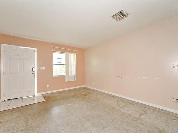 5th image of 8409 Bedford Ln