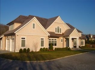 29 Deer Run, Water Mill, NY 11976