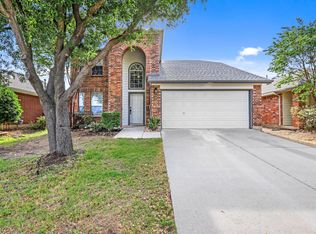 12136 Angel Food Ln, Fort Worth, TX 76244
