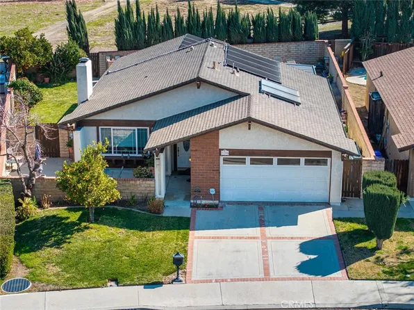 25306 Via Dona Christa, Santa Clarita, CA 91355