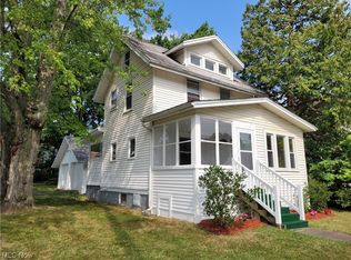 77 N State St, Rittman, OH 44270