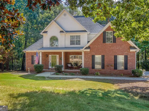 15 Grange Way, Sharpsburg, GA 30277