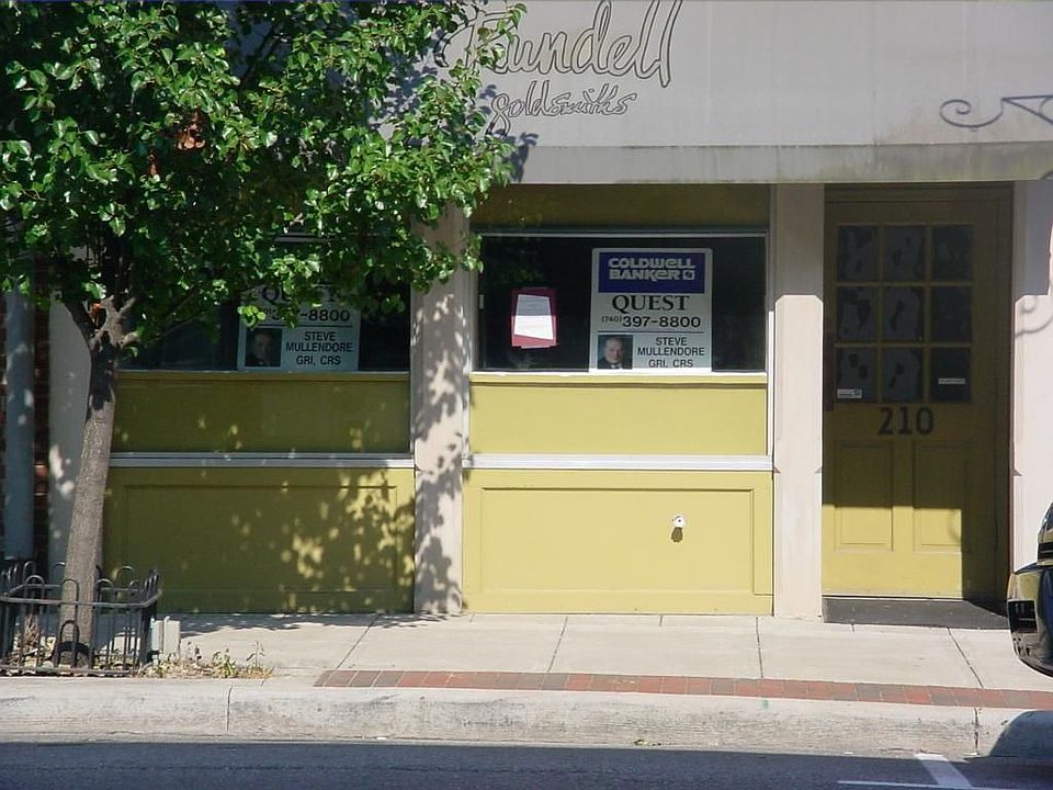 1st image of 210 S Main St