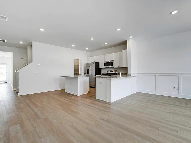 105 Pine Gate Dr — Photo 16