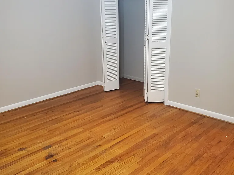 1304 Brockton Dr #B — Photo 11