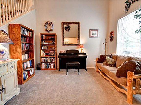 5th image of 5013 Valleyside Dr