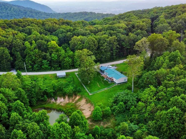 1794 Holloway Ridge Rd, Spring City, TN 37381