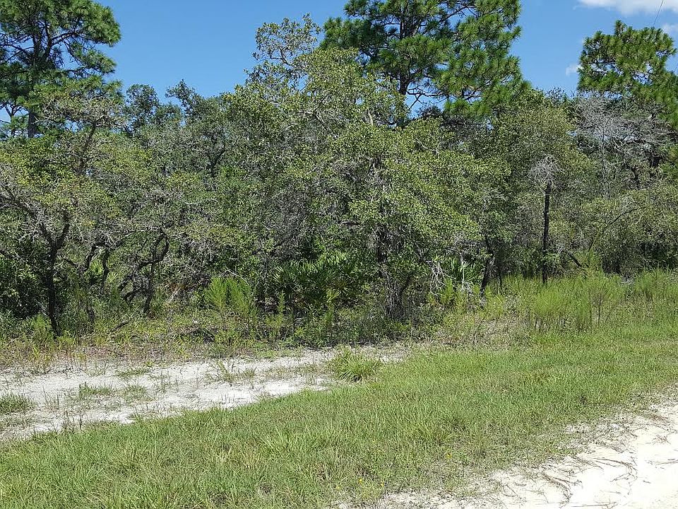 2nd image of Maybird Ave Lot 1