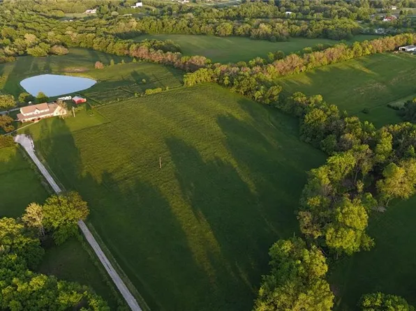 6857 SE Downing Rd, Holt, MO 64048