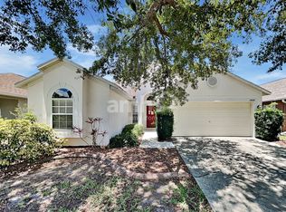 12828 Standbridge Dr, Riverview, FL 33579