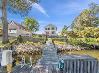 117 Norman Rd, Pasadena, MD 21122