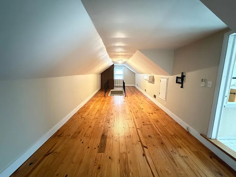 825 Parkway Dr — Photo 31
