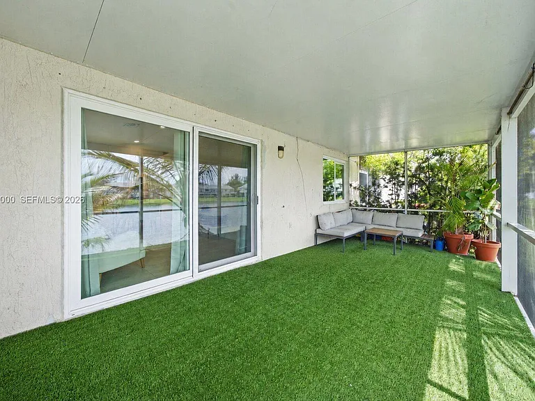 4952 SW 32nd Ave #140 — Photo 35