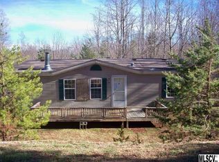 9385 Costner Rd, Hickory, NC 28602