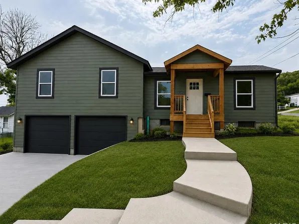 321 N 5th St, Eureka, MO 63069