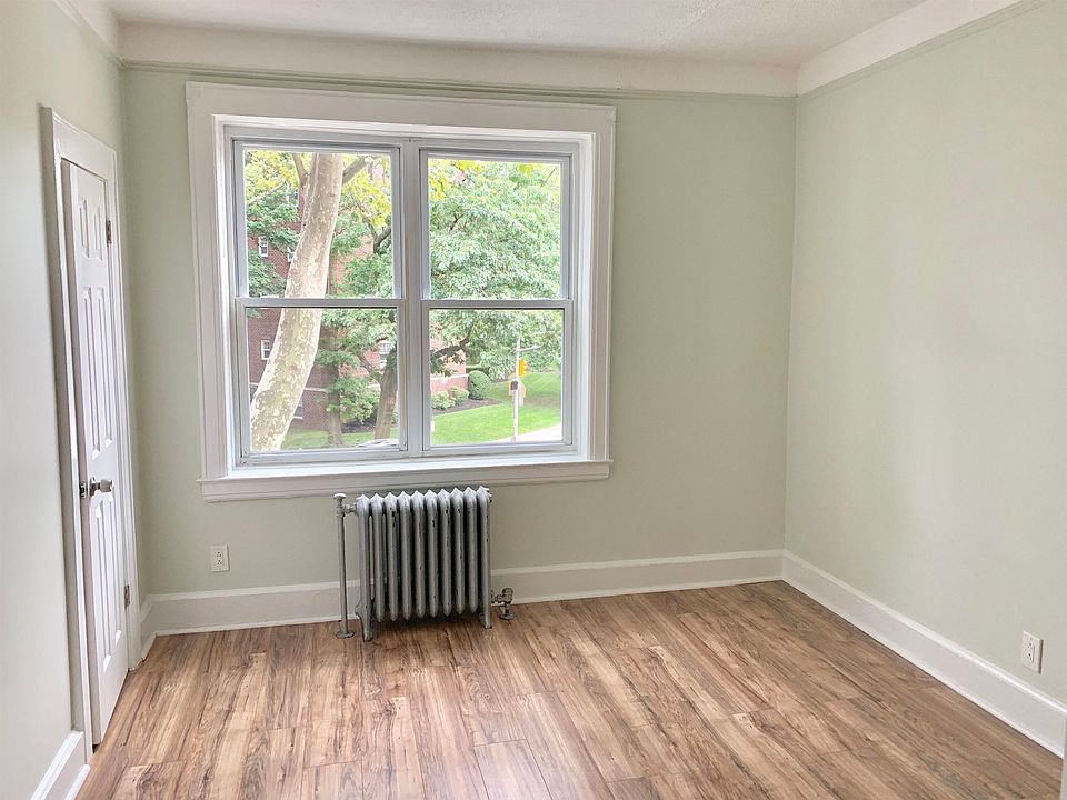 1st image of 7411 Boulevard East APT 202